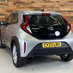 Toyota Aygo X 1.0 VVT-i Pure Hatchback 5dr Petrol Manual Euro 6 (s/s) (72 ps) 2