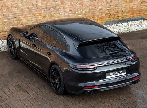 Porsche Panamera Turbo S E-Hybrid Sport Turismo 9