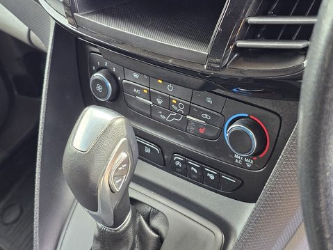 Ford Transit Connect 240 LIMITED TDCI 22