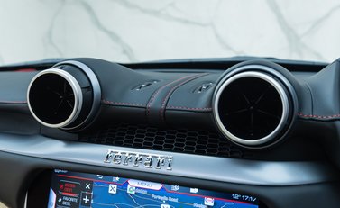 Ferrari Portofino M 24