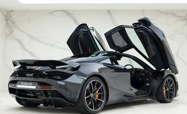 McLaren 720S Performance 8