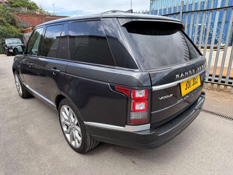Land Rover Range Rover 3.0 Range Rover Vogue TDV6 Auto 4WD 5dr 13