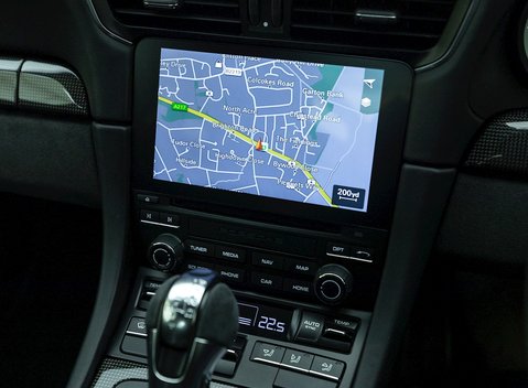 Porsche 911 (991.2) GT3 16