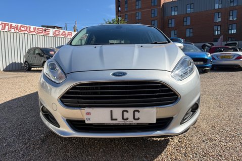 Ford Fiesta TITANIUM,,FORD SYNC,.ONLY £20;00 R:TAX,,STUNNING EXAMPLE  12