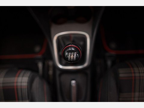 Volkswagen Polo 1.8 TSI GTI Euro 6 (s/s) 3dr 24