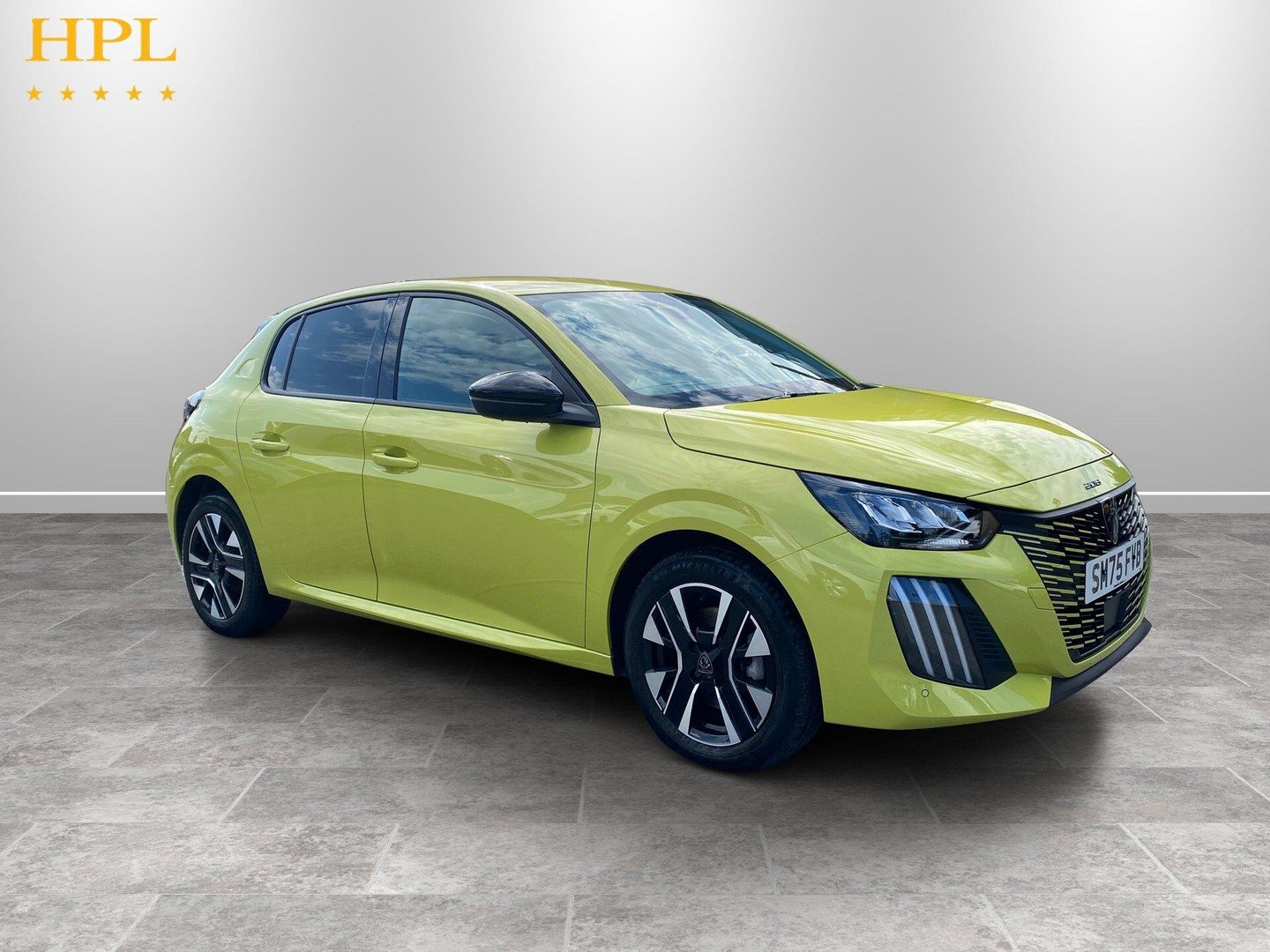 Peugeot 208 listing photo