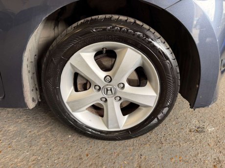 Honda FR-V 1.8 i-VTEC EX MPV 5dr Petrol Automatic (190 g/km, 138 bhp) 5