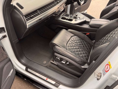 Audi SQ7 4.0 SQ7 TDI Quattro Auto 4WD 5dr 26