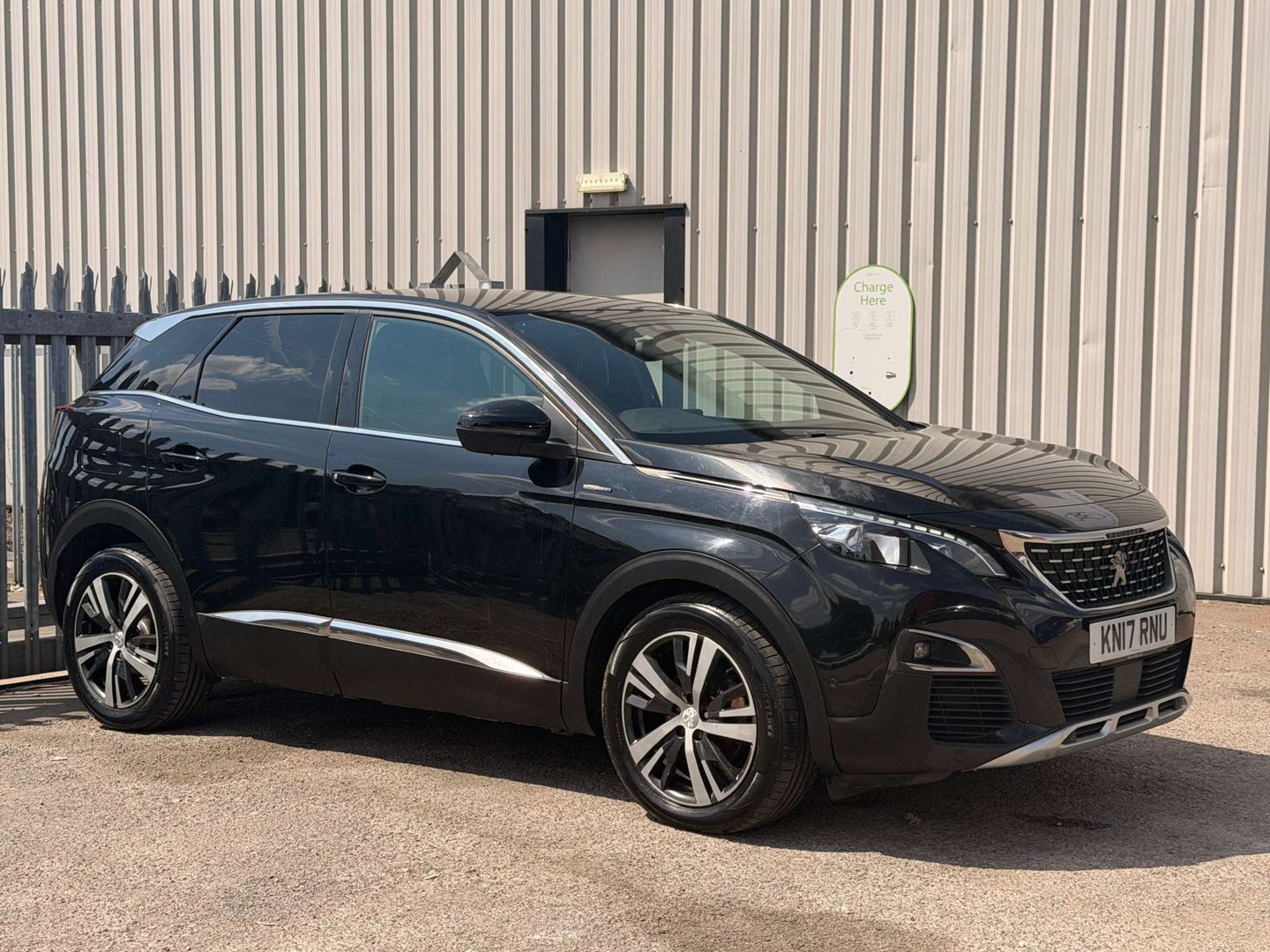 2017 PEUGEOT 3008