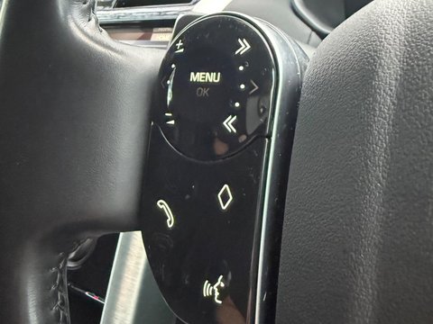 Land Rover Discovery 3.0 SD V6 HSE SUV 5dr Diesel Auto 4WD Euro 6 (s/s) (306 ps) 18