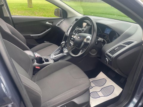 Ford Focus 1.6 Titanium Navigator Powershift Euro 5 5dr 16