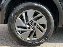 Nissan Qashqai 1.3 Qashqai Acenta Premium DiG-T MHEV CVT 5dr 14