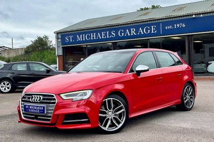Audi S3 2.0 S3 Sportback TFSI Quattro Semi-Auto 4WD 5dr