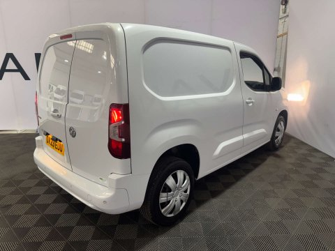 Vauxhall Combo 1.5 Combo 2300 Professional Turbo D S/S 9