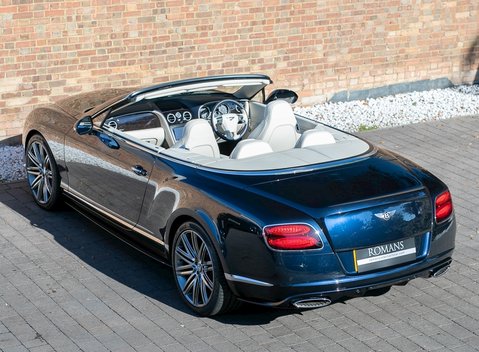 Bentley Continental GT Speed Convertible 11