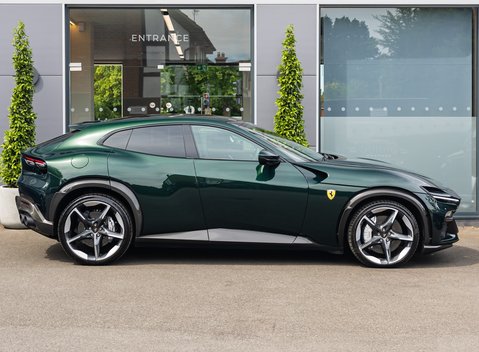 Ferrari Purosangue 3