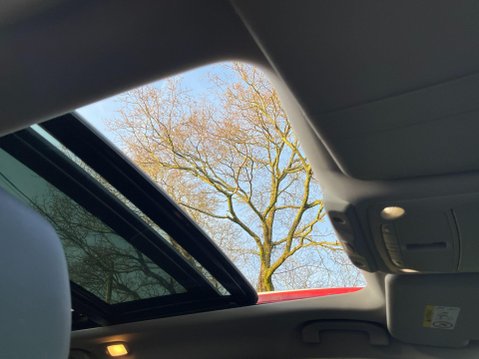 Nissan X-Trail 1.7 dCi Tekna 4WD Euro 6 (s/s) 5dr 19