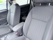 Volkswagen Tiguan Allspace 1.5 LIFE TSI 11
