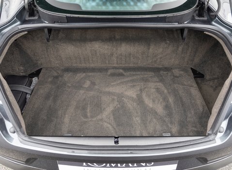 Aston Martin Vanquish S Ultimate 38