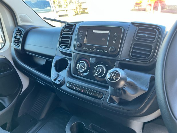 Fiat Ducato Ducato 35 L3 2.2 140 Multijet Luton With Tailift 10