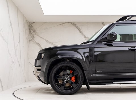 Land Rover Defender 110 P400 X 27