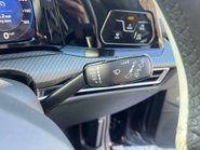 Volkswagen Golf 2.0 Golf R-Line TDI Semi-Auto 5dr 26
