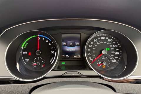 Volkswagen Passat GTE DSG - VAT Q - 1 OWNER - PLUG IN HYBRID - 3 IN STOCK 39