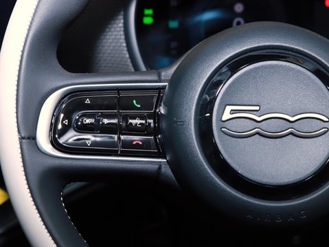 Fiat 500 87kW La Prima 42kWh 3dr Auto 31