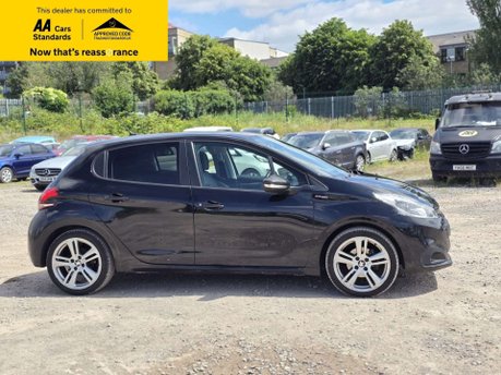 Peugeot 208 1.2 PureTech GPF GT Line Hatchback 5dr Petrol EAT Euro 6 (s/s) (110 ps) 4