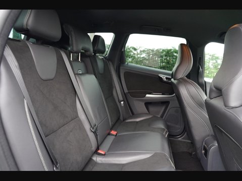 Volvo XC60 2.0 D4 R-Design Nav Auto Euro 6 (s/s) 5dr 22
