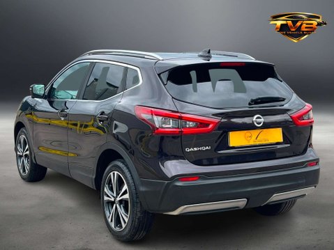 Nissan Qashqai 1.2 Qashqai N-Connecta DiG-T CVT 5dr - NATIONAL DELIVERY* 19