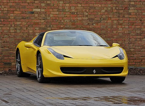 Ferrari 458 Spider 1