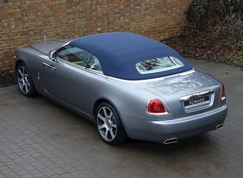 Rolls-Royce Dawn 18
