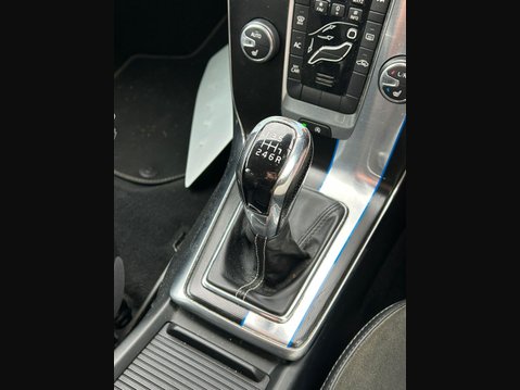 Volvo V40 2.0 D2 R-Design Nav Euro 6 (s/s) 5dr 19
