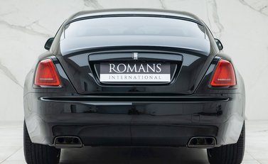 Rolls-Royce Wraith Black Badge 5