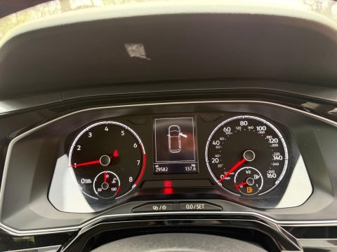 Volkswagen Polo 1.0 TSI SEL Euro 6 (s/s) 5dr 28