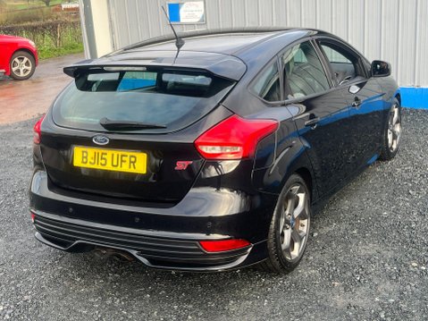 Ford Focus 2.0T EcoBoost ST-3 Euro 6 (s/s) 5dr 53