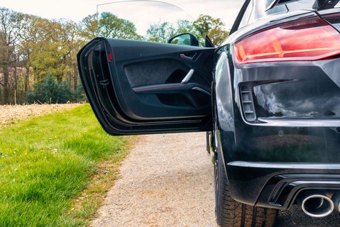 Audi TT 2.0 TTS Black Edition TFSI Quattro Semi-Auto 4WD 3dr 8