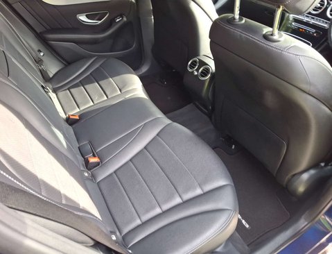 Mercedes-Benz GLC 2.1 GLC 220 D 4Matic AMG Line Auto 4WD 5dr 39