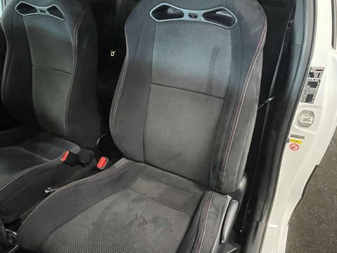 Toyota Yaris 1.8 Yaris GRMN 3dr 34