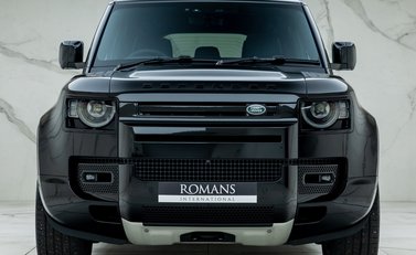 Land Rover Defender 110 V8 P525 4