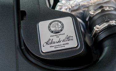 Mercedes-Benz C Class C63 Estate 16