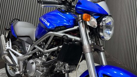 Cagiva Raptor 2007 ONLY 15K MOT SEPTEMBER 2027 LIGHTWEIGHT NAKED 650CC 30