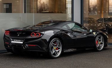Ferrari F8 Tributo 4