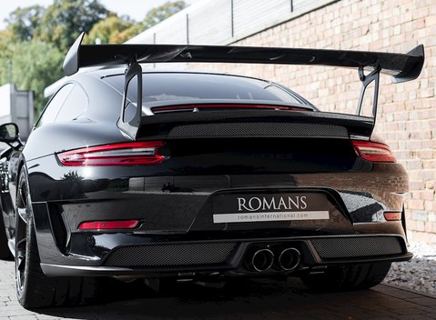 Porsche 911 (991.2) GT3 RS Weissach 28