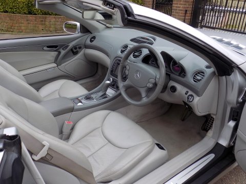 Mercedes-Benz SL Series SL 350 5G-Tronic 53