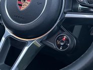 Porsche Macan S PDK 10