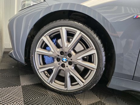 BMW 1 Series 2.0 M135i Hatchback 5dr Petrol Auto xDrive Euro 6 (s/s) (306 ps) 21
