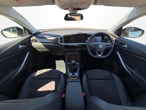 Vauxhall Grandland 1.2 Turbo Ultimate 5dr 16