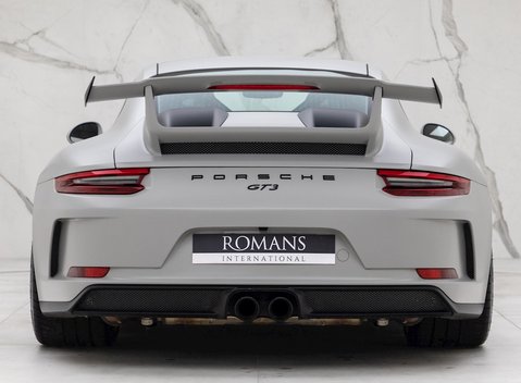 Porsche 911 GT3 (991.2) 5